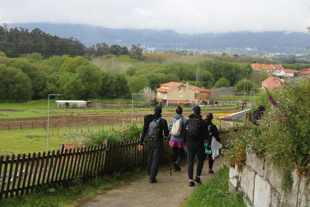Peregrinos en San Martín del Camino