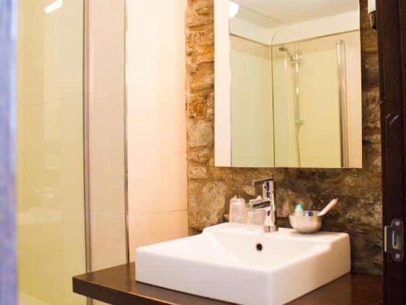 alojamiento SANTIAGO DE COMPOSTELA BAÑO
